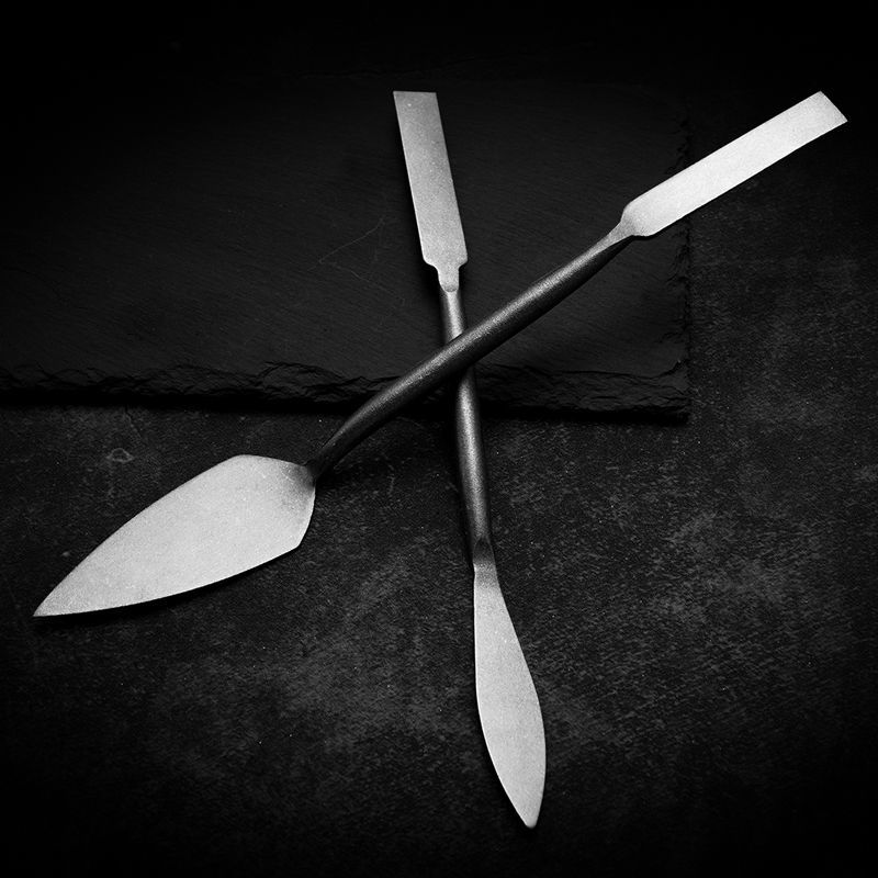 Dwugłowy nóż do rzeźbienia ze  – Soil Scoop Tool recenzja i cena